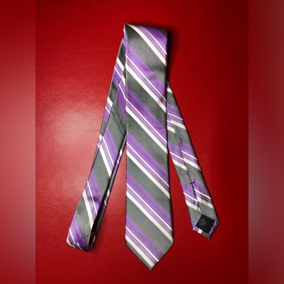 Calvin Klein Men’s Tie 57” x 3” EUC - Picture 1 of 2